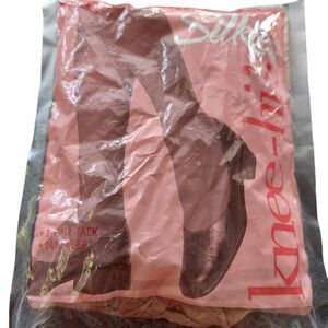 NWT Silkies Knee-Hi, 3 Pair Pack, Day Sheer Nude Natural 001001 Vintage Socks